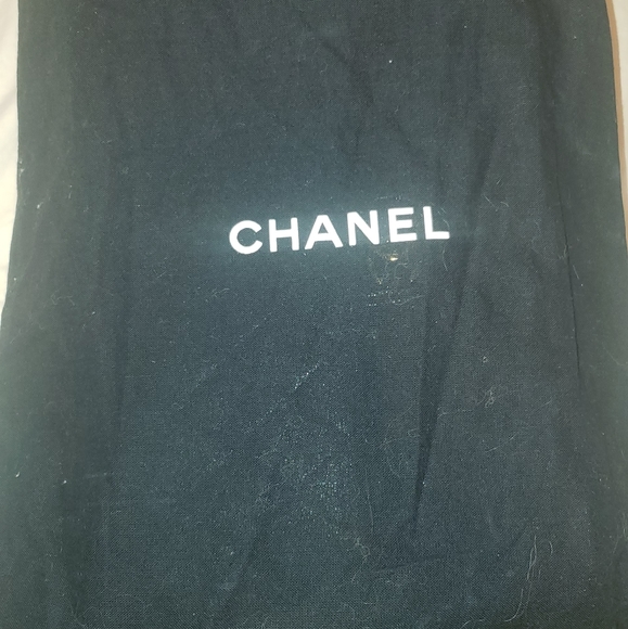 Chanel Classic Quilted Lambskin Bag FULL SET, BOX AND DUSTBAG Series 2 - Picture 13 of 16